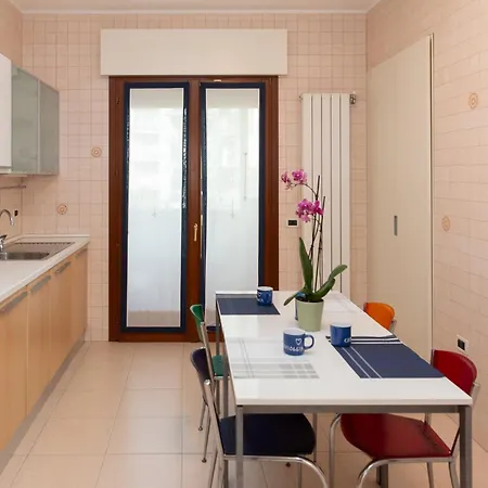 Di Ale Elegant House Apartment